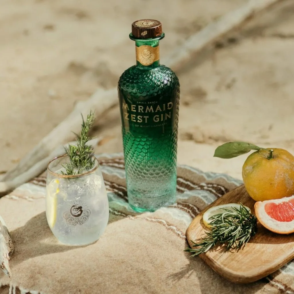 ALL THINGS DRINKS - New Mermaid Citrus Gin